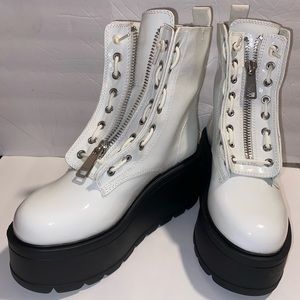 DKNY PLATFORM ANKLE BOOTS